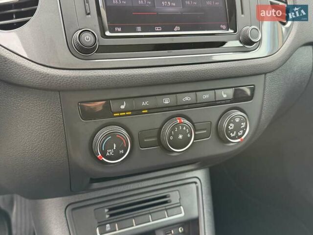 Черный Фольксваген Тигуан, объемом двигателя 1.98 л и пробегом 157 тыс. км за 13599 $, фото 30 на Automoto.ua