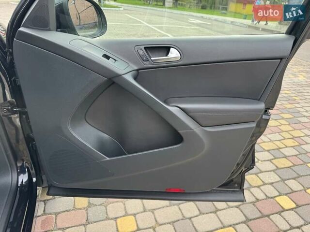 Черный Фольксваген Тигуан, объемом двигателя 1.98 л и пробегом 157 тыс. км за 13599 $, фото 41 на Automoto.ua