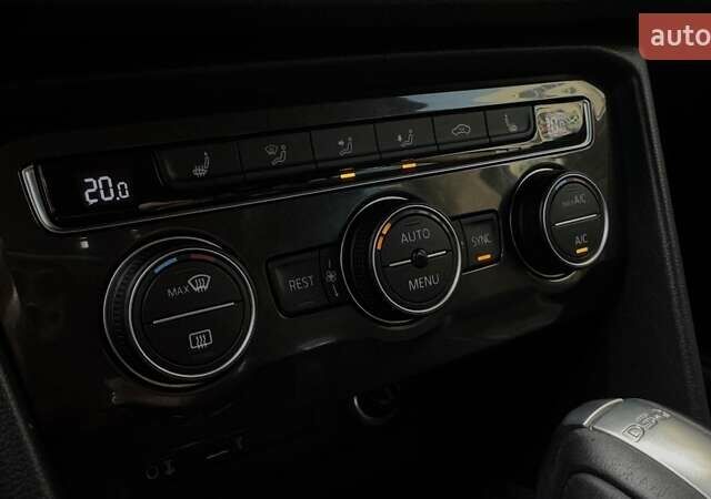 Черный Фольксваген Тигуан, объемом двигателя 1.98 л и пробегом 112 тыс. км за 24800 $, фото 31 на Automoto.ua