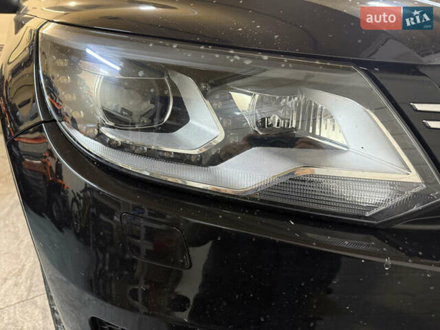 Чорний Фольксваген Тігуан, об'ємом двигуна 1.98 л та пробігом 56 тис. км за 17000 $, фото 4 на Automoto.ua