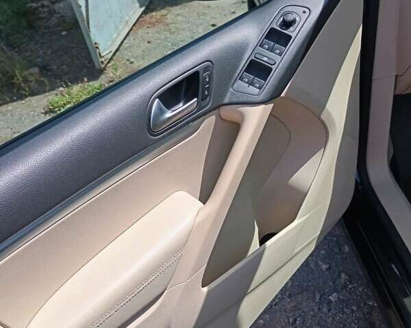 Черный Фольксваген Тигуан, объемом двигателя 1.98 л и пробегом 156 тыс. км за 16000 $, фото 11 на Automoto.ua