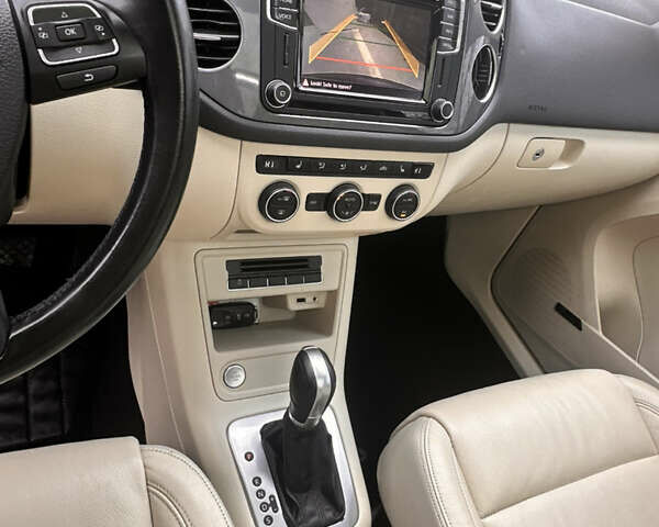 Черный Фольксваген Тигуан, объемом двигателя 1.98 л и пробегом 146 тыс. км за 14900 $, фото 22 на Automoto.ua