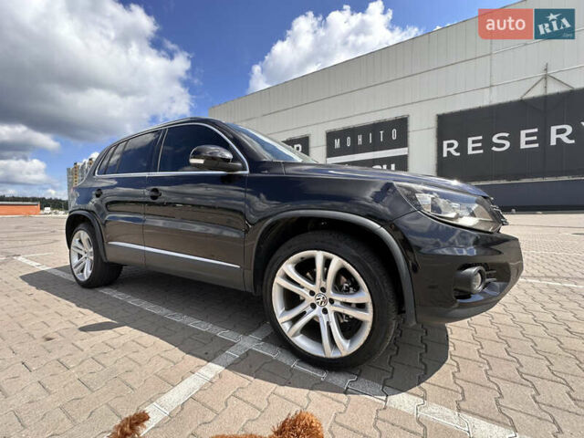 Чорний Фольксваген Тігуан, об'ємом двигуна 1.98 л та пробігом 180 тис. км за 14600 $, фото 5 на Automoto.ua