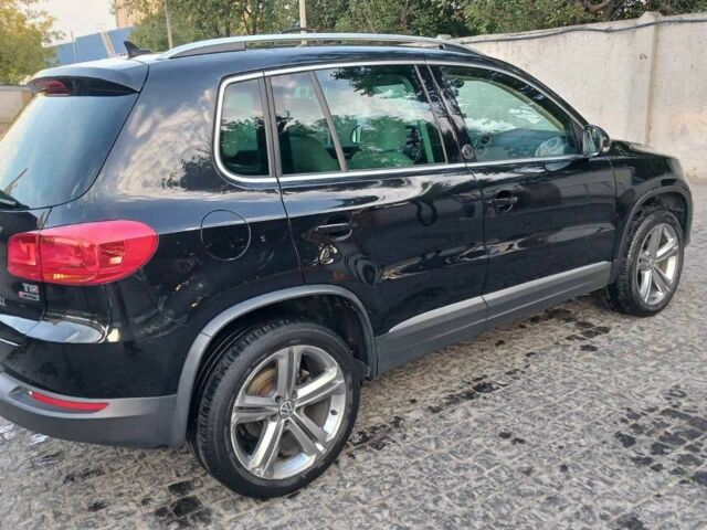 Черный Фольксваген Тигуан, объемом двигателя 2 л и пробегом 127 тыс. км за 13300 $, фото 4 на Automoto.ua