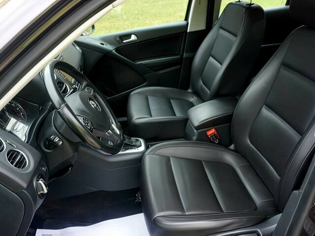 Черный Фольксваген Тигуан, объемом двигателя 2 л и пробегом 75 тыс. км за 13500 $, фото 8 на Automoto.ua