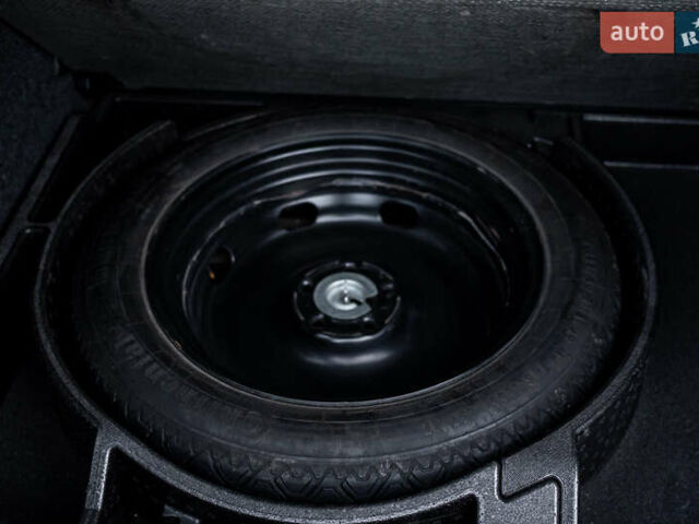 Черный Фольксваген Тигуан, объемом двигателя 1.98 л и пробегом 119 тыс. км за 14550 $, фото 59 на Automoto.ua