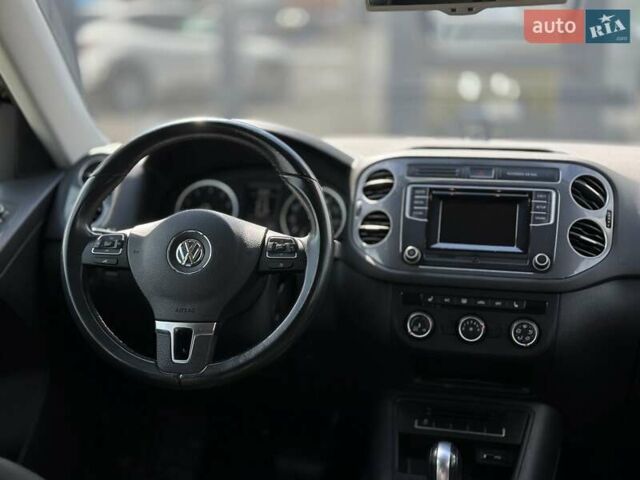 Черный Фольксваген Тигуан, объемом двигателя 1.98 л и пробегом 152 тыс. км за 13800 $, фото 20 на Automoto.ua