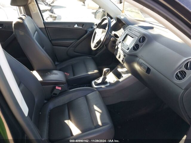 Черный Фольксваген Тигуан, объемом двигателя 2 л и пробегом 166 тыс. км за 9300 $, фото 8 на Automoto.ua