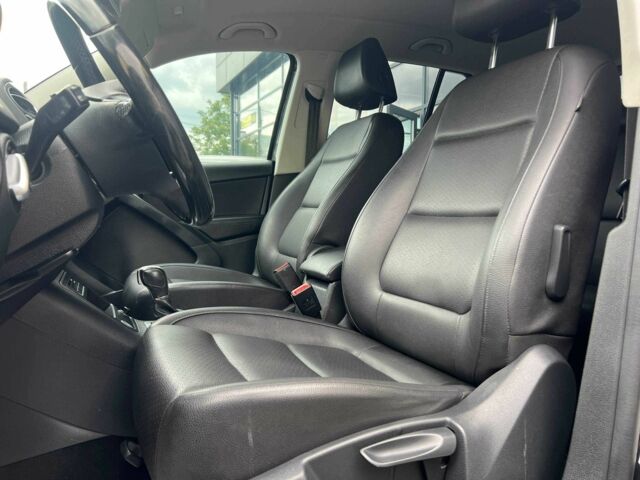 Чорний Фольксваген Тігуан, об'ємом двигуна 2 л та пробігом 176 тис. км за 14500 $, фото 7 на Automoto.ua