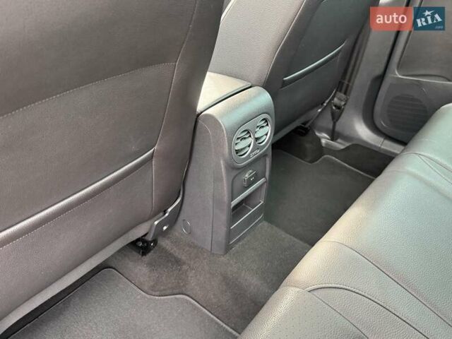 Черный Фольксваген Тигуан, объемом двигателя 1.98 л и пробегом 157 тыс. км за 13599 $, фото 46 на Automoto.ua