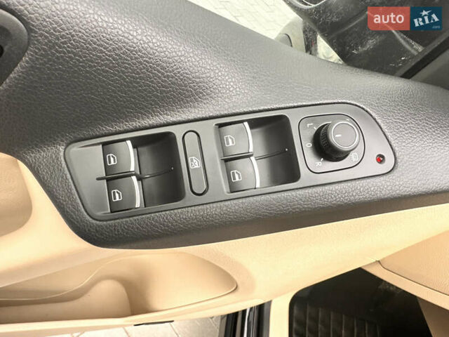 Черный Фольксваген Тигуан, объемом двигателя 1.98 л и пробегом 146 тыс. км за 14900 $, фото 19 на Automoto.ua