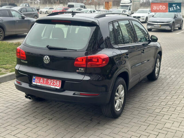Черный Фольксваген Тигуан, объемом двигателя 2 л и пробегом 161 тыс. км за 13999 $, фото 6 на Automoto.ua