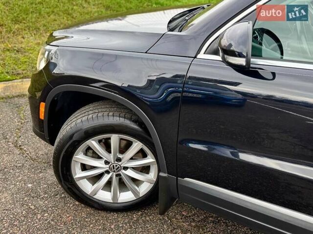 Чорний Фольксваген Тігуан, об'ємом двигуна 1.98 л та пробігом 125 тис. км за 13500 $, фото 8 на Automoto.ua