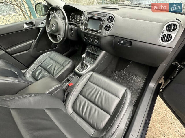 Чорний Фольксваген Тігуан, об'ємом двигуна 1.98 л та пробігом 160 тис. км за 13950 $, фото 87 на Automoto.ua