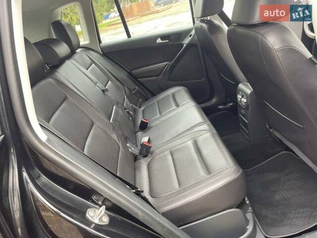 Черный Фольксваген Тигуан, объемом двигателя 1.98 л и пробегом 195 тыс. км за 12250 $, фото 28 на Automoto.ua