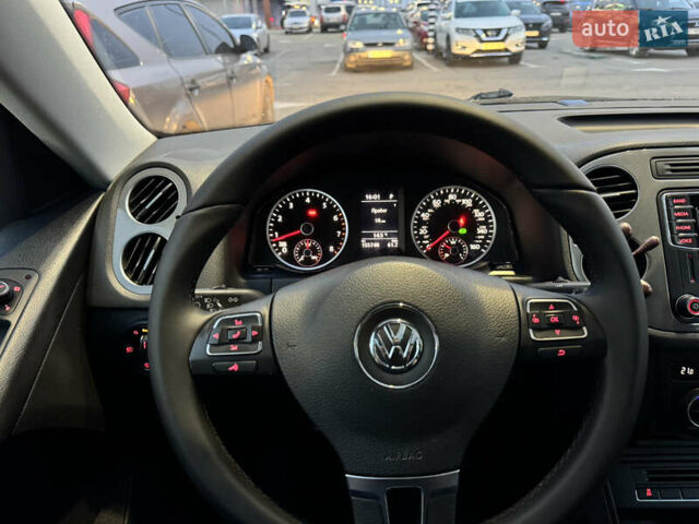 Черный Фольксваген Тигуан, объемом двигателя 1.98 л и пробегом 155 тыс. км за 14999 $, фото 20 на Automoto.ua
