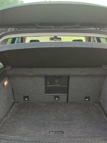 Черный Фольксваген Тигуан, объемом двигателя 2 л и пробегом 110 тыс. км за 13900 $, фото 10 на Automoto.ua