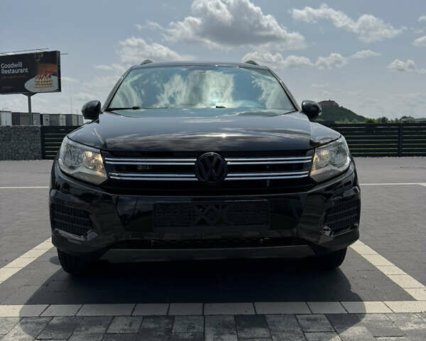 Черный Фольксваген Тигуан, объемом двигателя 1.98 л и пробегом 138 тыс. км за 16999 $, фото 2 на Automoto.ua