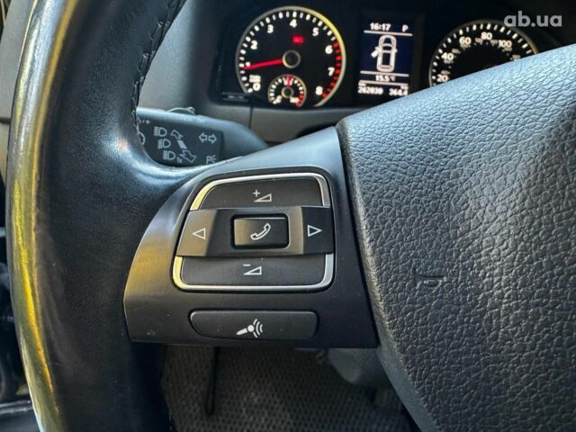 Черный Фольксваген Тигуан, объемом двигателя 2 л и пробегом 260 тыс. км за 12990 $, фото 15 на Automoto.ua