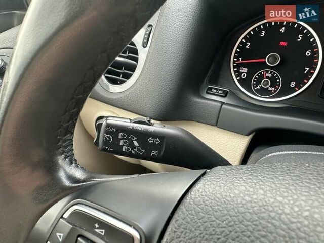 Чорний Фольксваген Тігуан, об'ємом двигуна 1.98 л та пробігом 155 тис. км за 14999 $, фото 30 на Automoto.ua