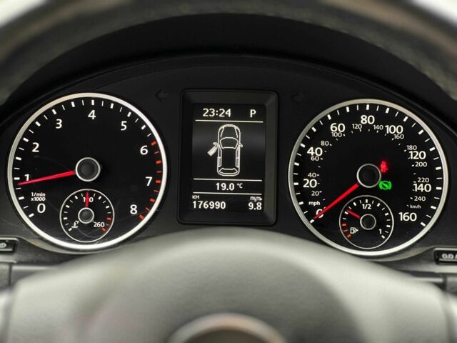 Чорний Фольксваген Тігуан, об'ємом двигуна 2 л та пробігом 176 тис. км за 14500 $, фото 11 на Automoto.ua