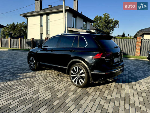 Черный Фольксваген Тигуан, объемом двигателя 2 л и пробегом 232 тыс. км за 26800 $, фото 4 на Automoto.ua