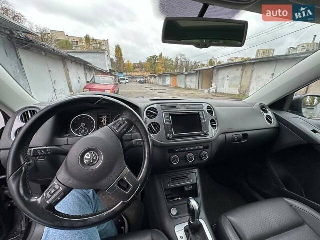 Черный Фольксваген Тигуан, объемом двигателя 1.98 л и пробегом 215 тыс. км за 12778 $, фото 10 на Automoto.ua