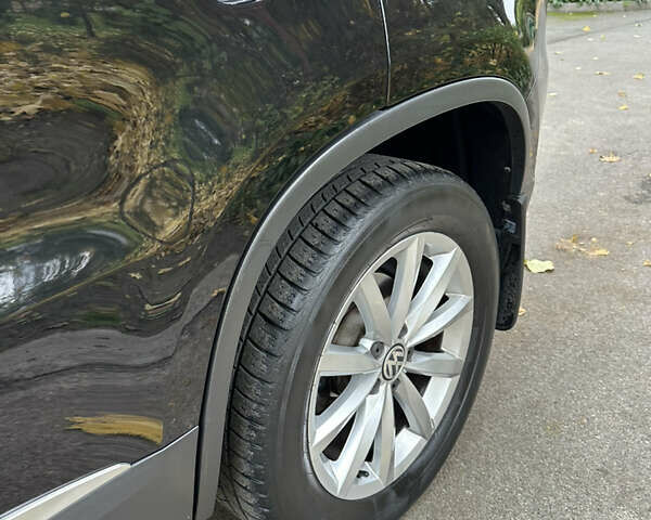 Черный Фольксваген Тигуан, объемом двигателя 1.98 л и пробегом 163 тыс. км за 14550 $, фото 18 на Automoto.ua