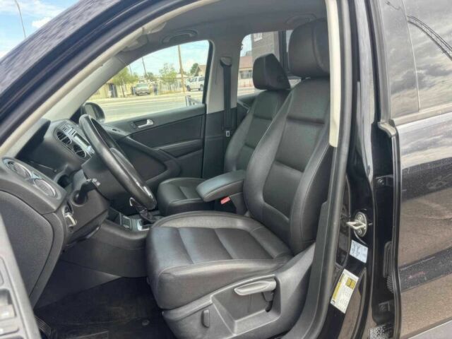 Черный Фольксваген Тигуан, объемом двигателя 2 л и пробегом 77 тыс. км за 3400 $, фото 6 на Automoto.ua