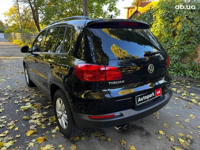 Черный Фольксваген Тигуан, объемом двигателя 2 л и пробегом 260 тыс. км за 12990 $, фото 7 на Automoto.ua