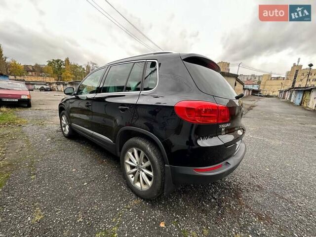 Черный Фольксваген Тигуан, объемом двигателя 1.98 л и пробегом 215 тыс. км за 12778 $, фото 4 на Automoto.ua