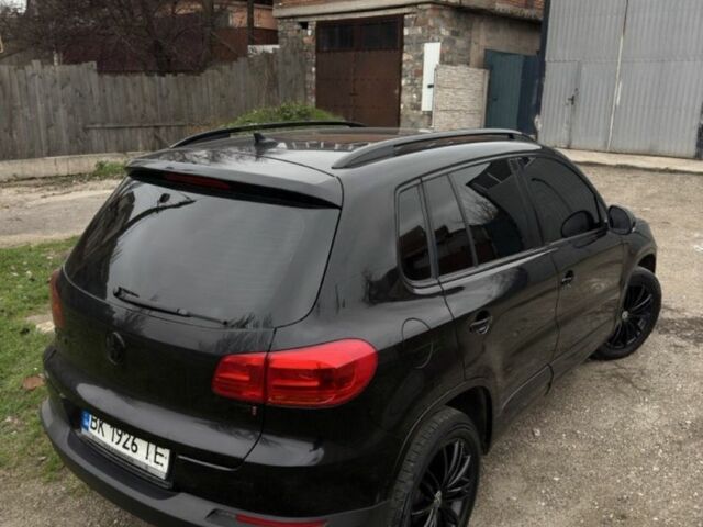 Черный Фольксваген Тигуан, объемом двигателя 2 л и пробегом 148 тыс. км за 13500 $, фото 9 на Automoto.ua