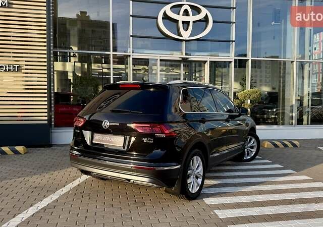 Черный Фольксваген Тигуан, объемом двигателя 1.98 л и пробегом 112 тыс. км за 24800 $, фото 6 на Automoto.ua