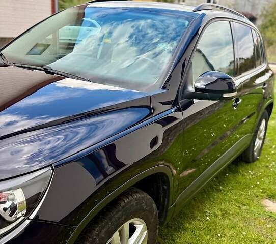 Черный Фольксваген Тигуан, объемом двигателя 1.98 л и пробегом 173 тыс. км за 16200 $, фото 1 на Automoto.ua