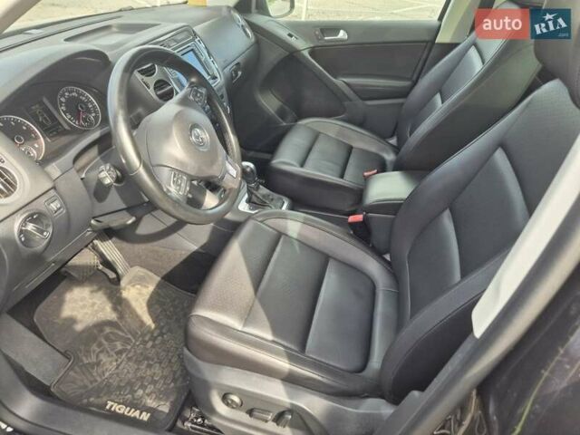 Чорний Фольксваген Тігуан, об'ємом двигуна 1.98 л та пробігом 190 тис. км за 13400 $, фото 15 на Automoto.ua