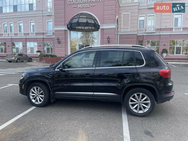 Чорний Фольксваген Тігуан, об'ємом двигуна 2 л та пробігом 180 тис. км за 14700 $, фото 3 на Automoto.ua