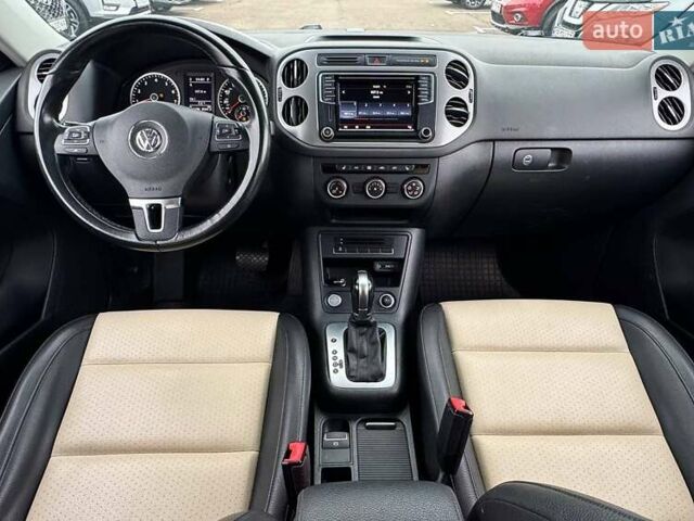 Чорний Фольксваген Тігуан, об'ємом двигуна 1.98 л та пробігом 125 тис. км за 13500 $, фото 23 на Automoto.ua