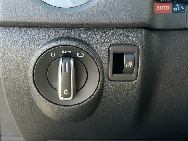 Черный Фольксваген Тигуан, объемом двигателя 1.98 л и пробегом 152 тыс. км за 13800 $, фото 25 на Automoto.ua