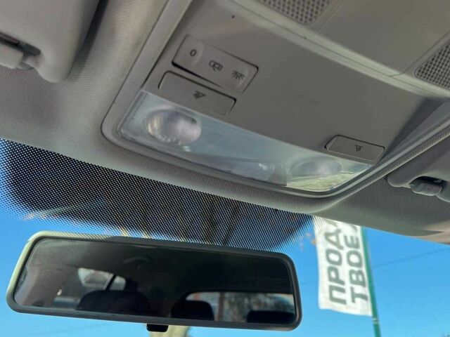 Чорний Фольксваген Тігуан, об'ємом двигуна 2 л та пробігом 142 тис. км за 12200 $, фото 16 на Automoto.ua