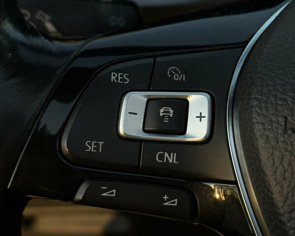 Черный Фольксваген Тигуан, объемом двигателя 1.98 л и пробегом 145 тыс. км за 19200 $, фото 21 на Automoto.ua