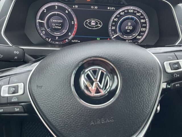 Черный Фольксваген Тигуан, объемом двигателя 2 л и пробегом 225 тыс. км за 24000 $, фото 6 на Automoto.ua