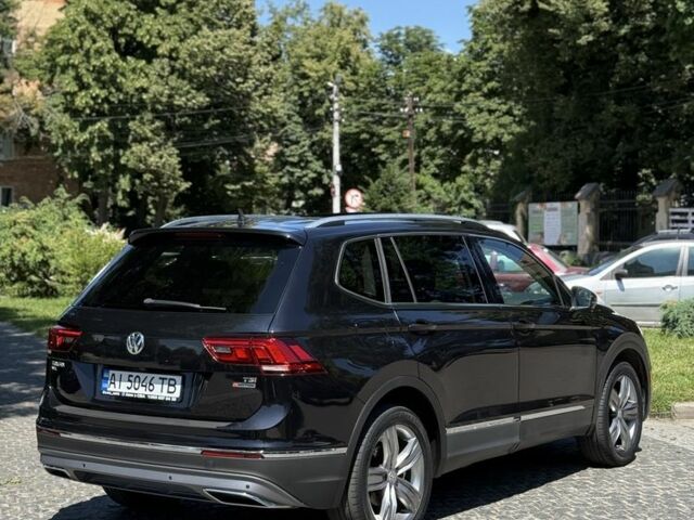 Черный Фольксваген Тигуан, объемом двигателя 2 л и пробегом 145 тыс. км за 19700 $, фото 4 на Automoto.ua