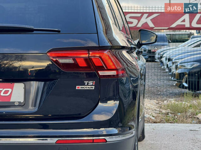 Черный Фольксваген Тигуан, объемом двигателя 1.98 л и пробегом 81 тыс. км за 21500 $, фото 73 на Automoto.ua
