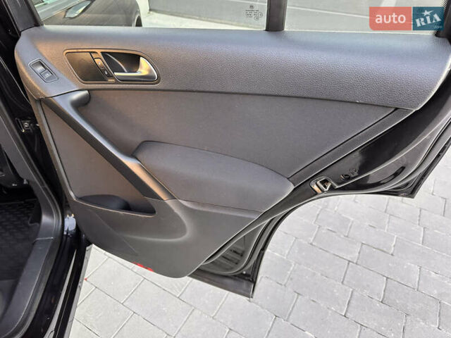 Черный Фольксваген Тигуан, объемом двигателя 1.98 л и пробегом 102 тыс. км за 13900 $, фото 13 на Automoto.ua