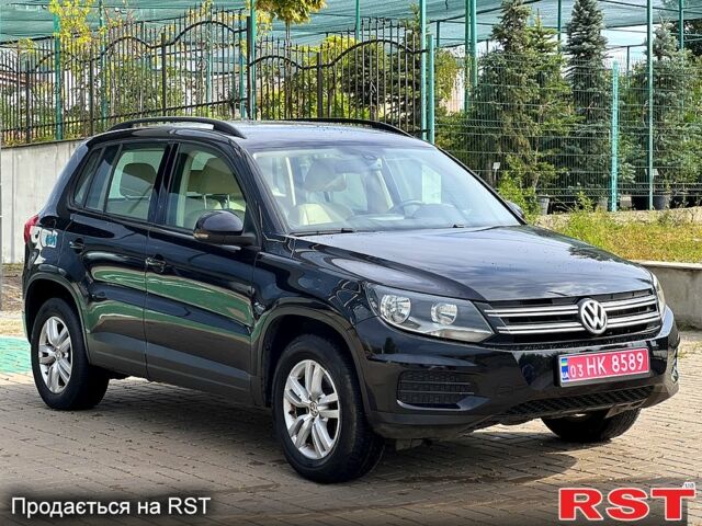 Черный Фольксваген Тигуан, объемом двигателя 2 л и пробегом 182 тыс. км за 11999 $, фото 10 на Automoto.ua