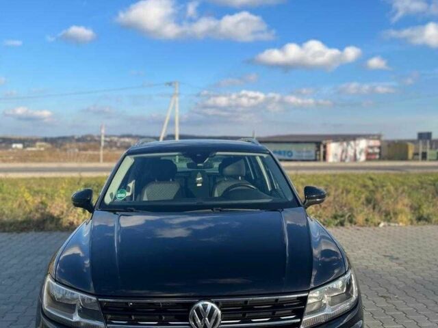 Черный Фольксваген Тигуан, объемом двигателя 2 л и пробегом 300 тыс. км за 17000 $, фото 13 на Automoto.ua