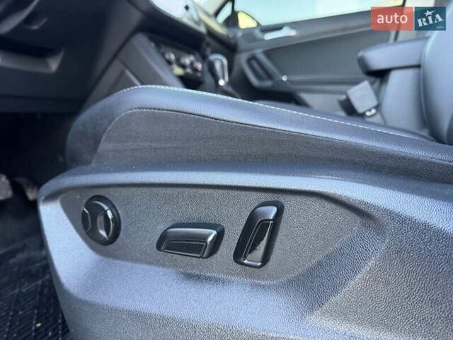 Черный Фольксваген Тигуан, объемом двигателя 1.98 л и пробегом 81 тыс. км за 21500 $, фото 35 на Automoto.ua