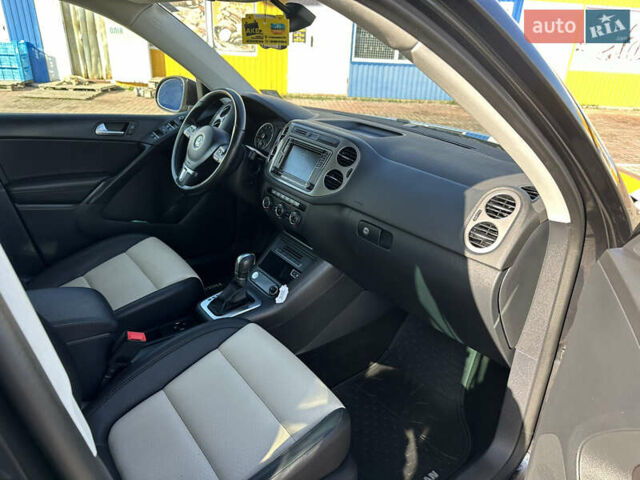 Черный Фольксваген Тигуан, объемом двигателя 2 л и пробегом 100 тыс. км за 13950 $, фото 26 на Automoto.ua