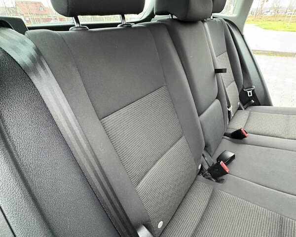 Черный Фольксваген Тигуан, объемом двигателя 2 л и пробегом 95 тыс. км за 14499 $, фото 28 на Automoto.ua