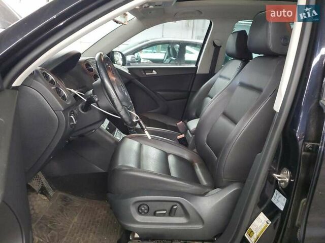 Черный Фольксваген Тигуан, объемом двигателя 0 л и пробегом 144 тыс. км за 10300 $, фото 6 на Automoto.ua